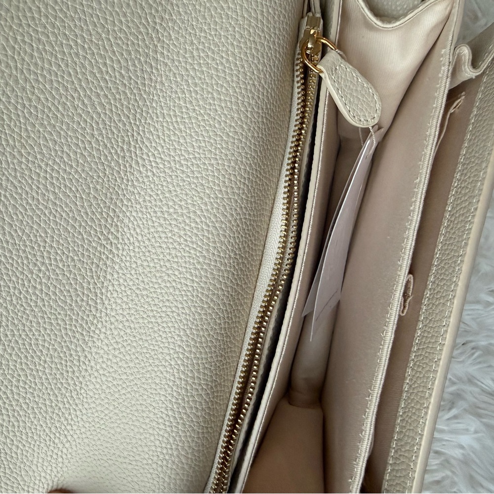 The Curated Classic Bag in Cream like new - Picture 4 of 8